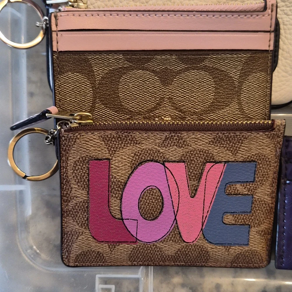 Michael Kors and Coach Wristlet and Card Holder Collection. - Picture 2 of 6